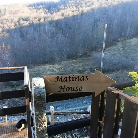 Matinas House Apartman